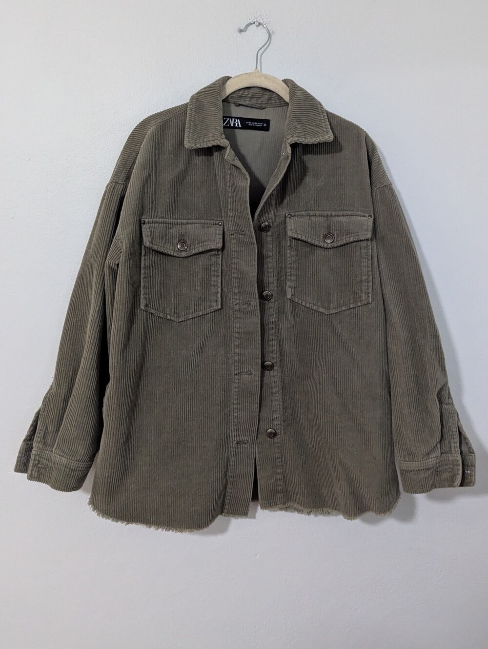 Zara Oversized Corduroy Shirt Jacket Button Front Layering Raw Hem Green XS